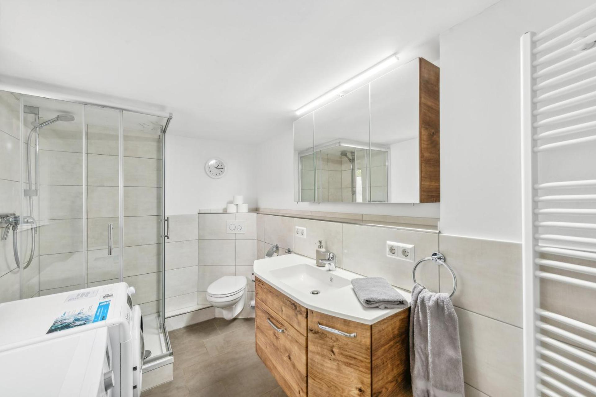 Apartment Alter Ziegelhof, Terrasse, Wlan, Bis Zu 9 Personen *